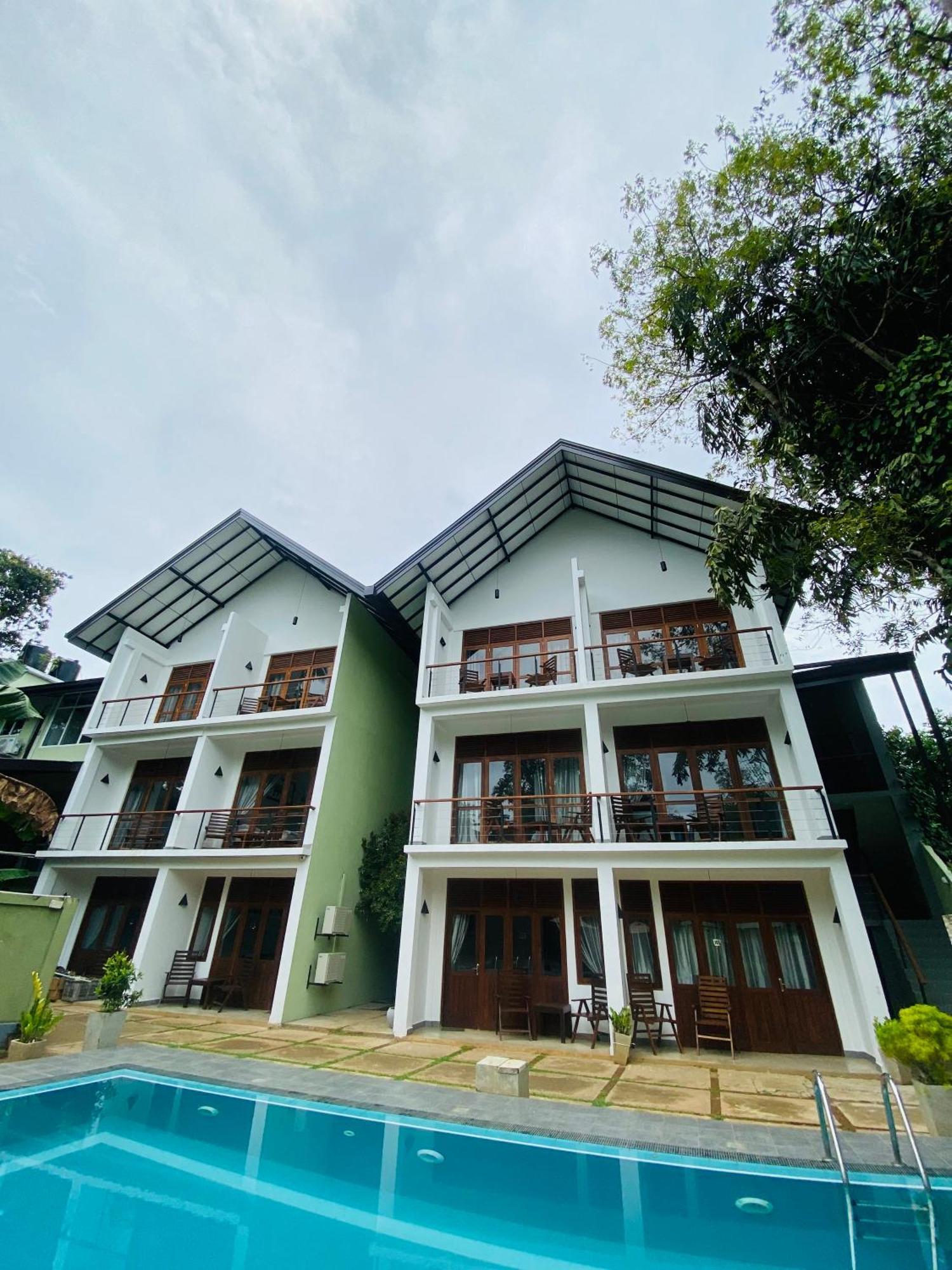 Hotel Athgira Udawalawe Exterior foto