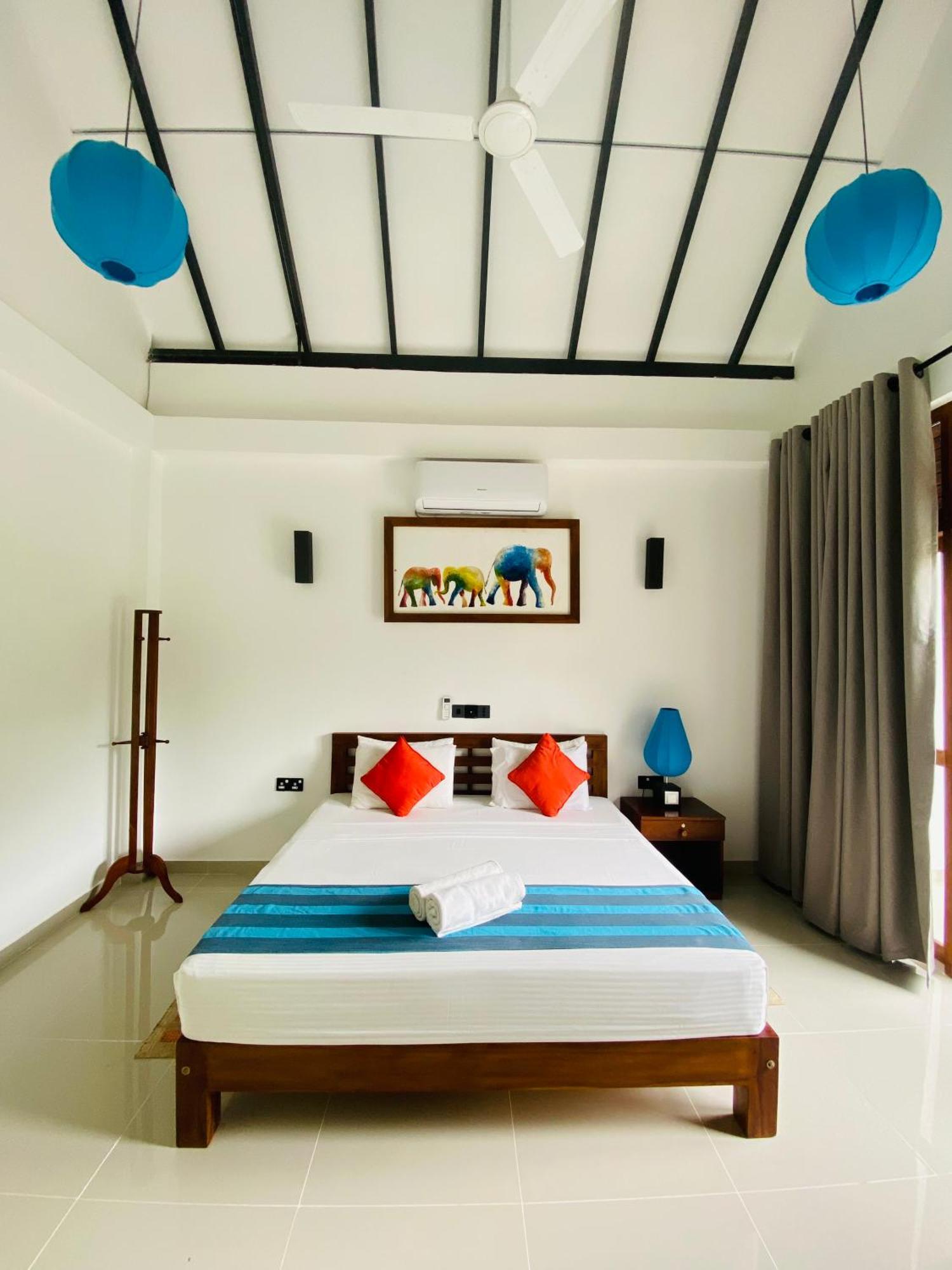 Hotel Athgira Udawalawe Exterior foto